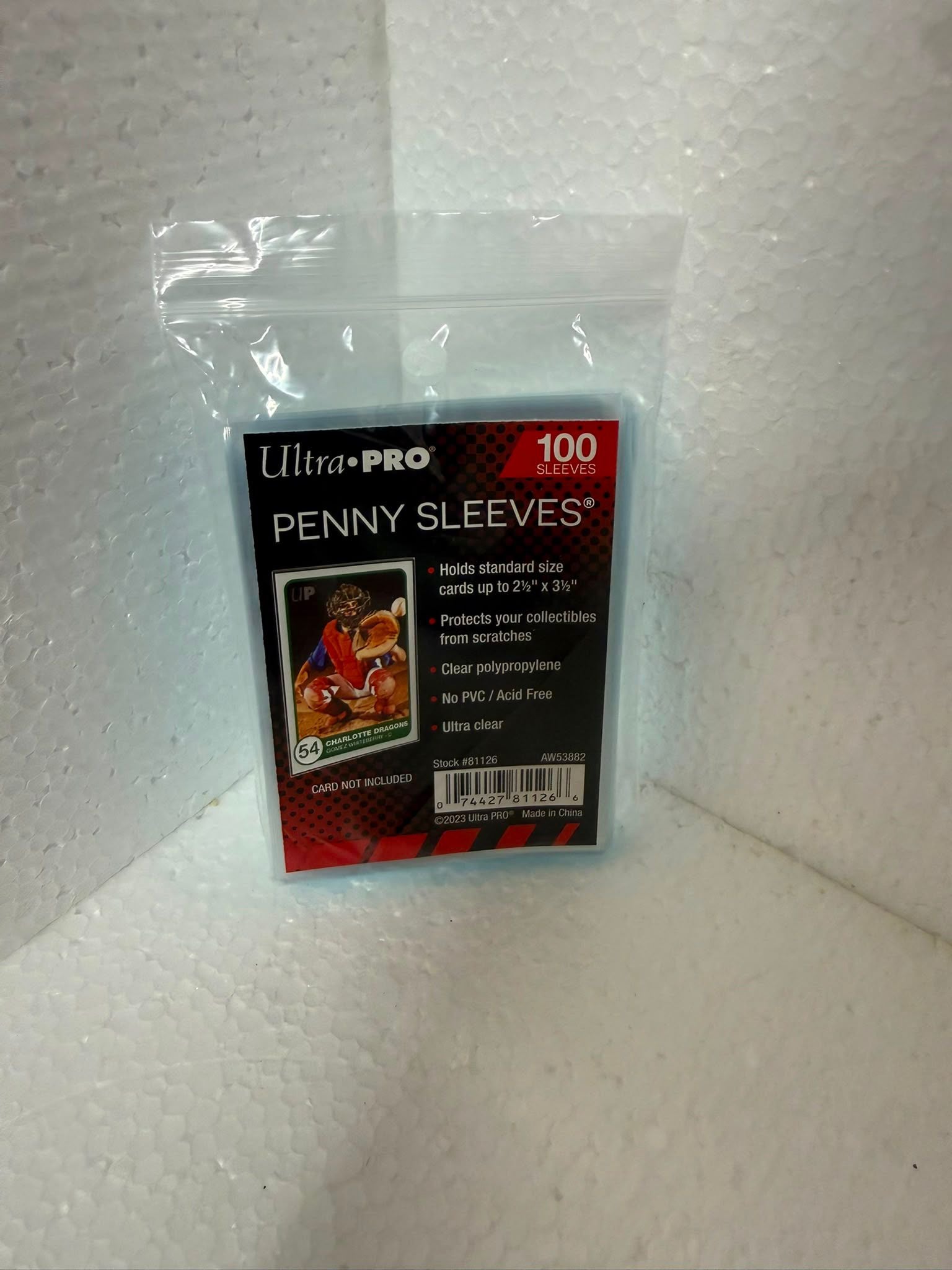 Ultra Pro Sleeves (100 sleeves)
