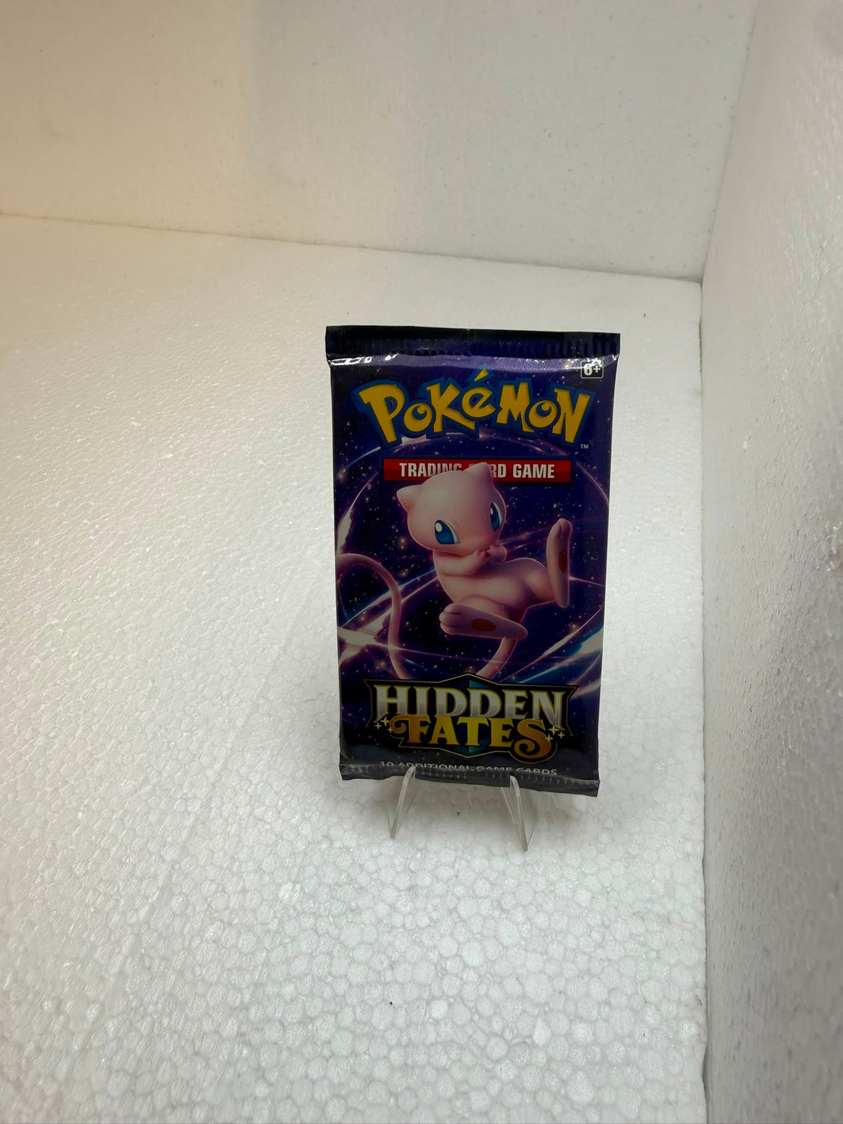 Hidden Fates - Booster